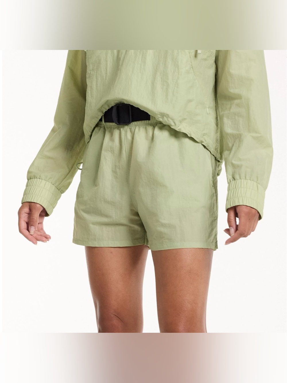 Women's FLX Buckle-Front Twill Woven Shorts